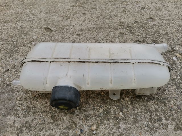 bontott RENAULT ZOE Kiegyenlítő Tartály