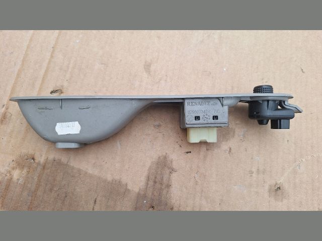 bontott RENAULT ZOE Ablakemelő Kapcsoló Négyes / Kettes