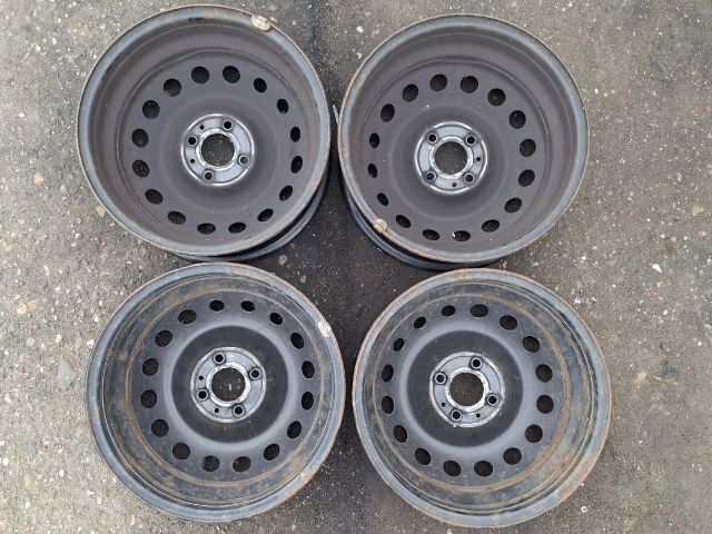 bontott RENAULT ZOE Acélfelni Szett