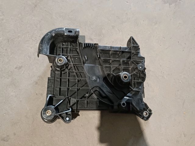 bontott RENAULT ZOE Akkumulátor Tartó