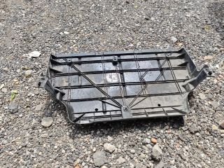 bontott RENAULT ZOE Alsó Hűtő Légterelő