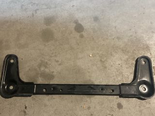 bontott RENAULT ZOE Alsó Kereszttartó