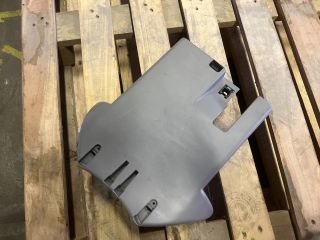 bontott RENAULT ZOE Alsó Kormányoszlop Burkolat