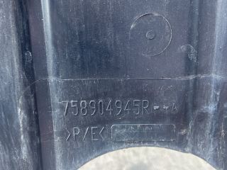 bontott RENAULT ZOE Alsó Motorburkolat