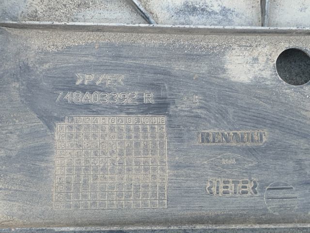 bontott RENAULT ZOE Alsó Motorburkolat