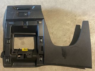 bontott RENAULT ZOE Bal Alsó Műszerfal Burkolat