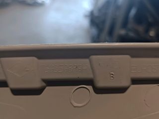 bontott RENAULT ZOE Bal B Oszlop Burkolat