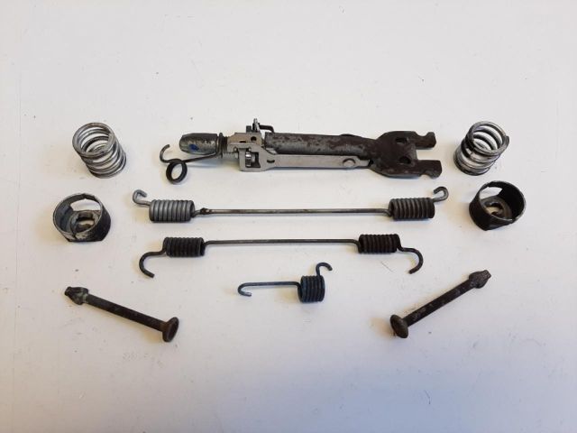 bontott RENAULT ZOE Bal Dobfék Utánállító