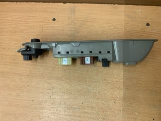 bontott RENAULT ZOE Bal első Ablakemelő Kapcsoló