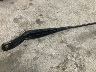 bontott RENAULT ZOE Bal első Ablaktörlő Kar