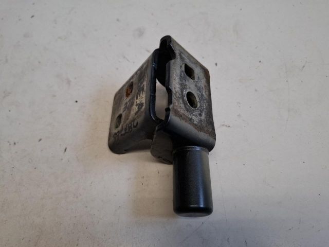 bontott RENAULT ZOE Bal első Alsó Zsanér