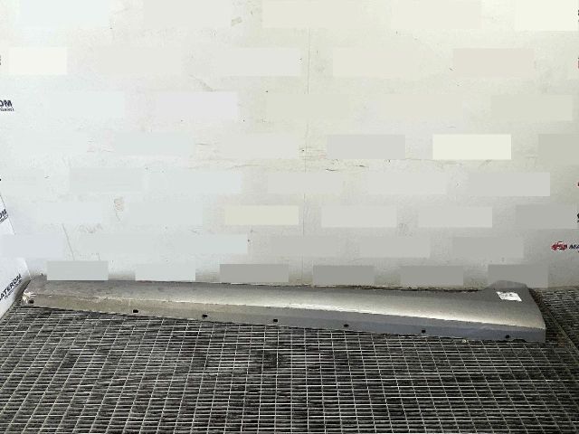 bontott RENAULT ZOE Bal első Küszöb Díszléc