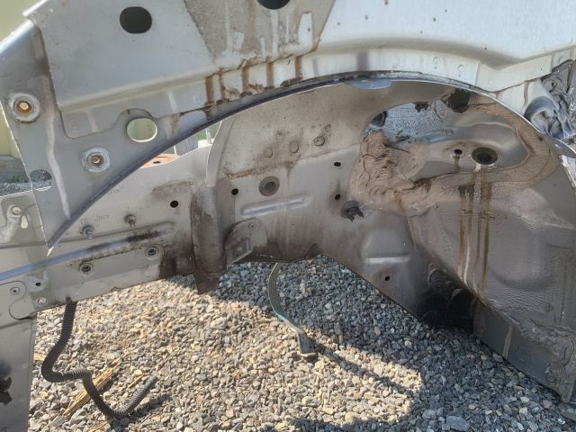 bontott RENAULT ZOE Bal első Negyed Karosszéria Csomag