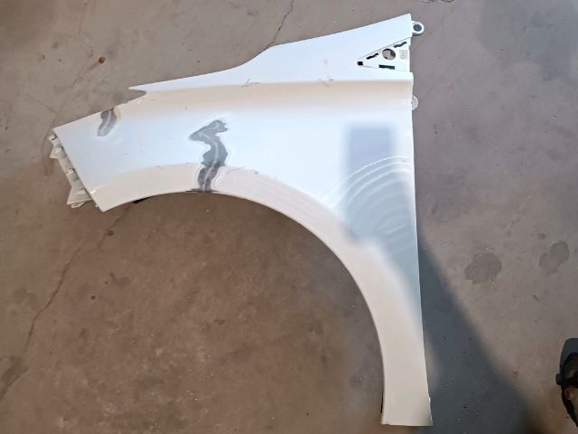 bontott RENAULT ZOE Bal első Sárvédő