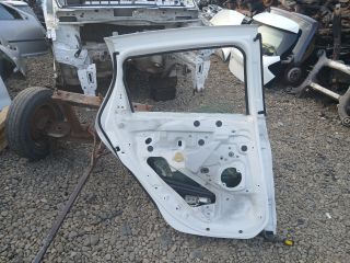 bontott RENAULT ZOE Bal hátsó Ajtó (Üres lemez)