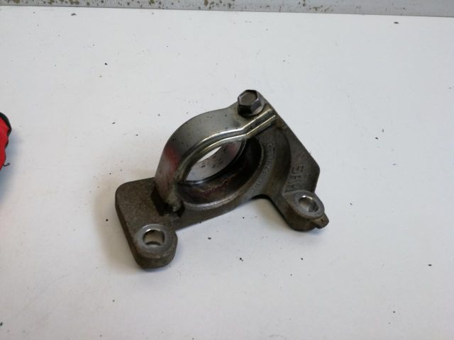 bontott RENAULT ZOE Bal hátsó Féltengely Tartó