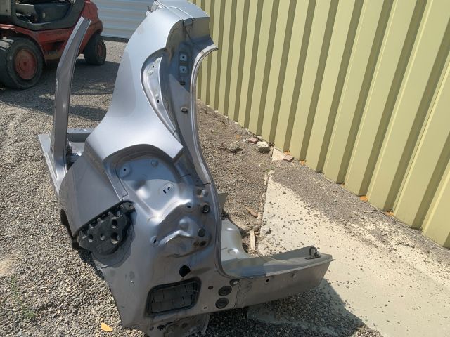 bontott RENAULT ZOE Bal hátsó Negyed Karosszéria Csomag