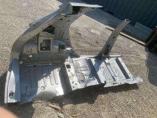 bontott RENAULT ZOE Bal hátsó Negyed Karosszéria Csomag