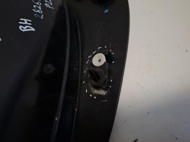 bontott RENAULT ZOE Bal hátsó Sárvédő Díszléc