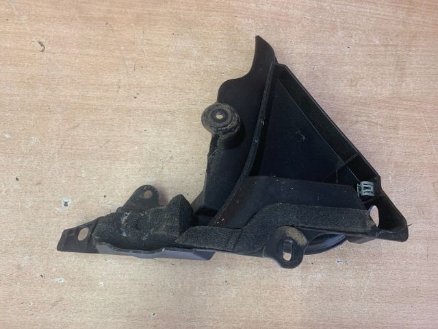 bontott RENAULT ZOE Bal Levélrács Záróvég