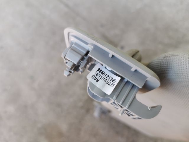 bontott RENAULT ZOE Bal Napellenző