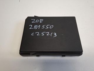 bontott RENAULT ZOE Biztosítéktábla Utastér