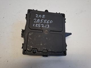 bontott RENAULT ZOE Biztosítéktábla Utastér