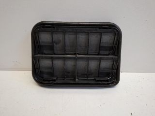 bontott RENAULT ZOE Csomagtér Szellőző Jobb