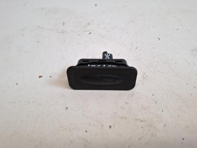 bontott RENAULT ZOE Csomagtérajtó Kilincs