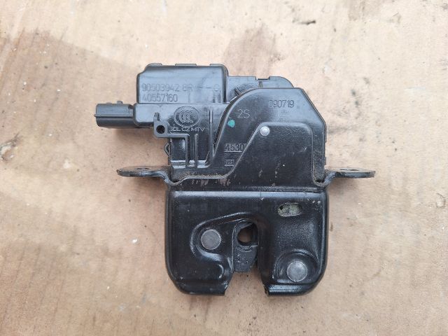 bontott RENAULT ZOE Csomagtérajtó Zárszerkezet