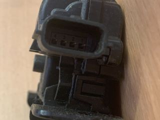 bontott RENAULT ZOE Csomagtérajtó Zárszerkezet