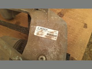 bontott RENAULT ZOE Első Ablaktörlő Szerkezet Motorral