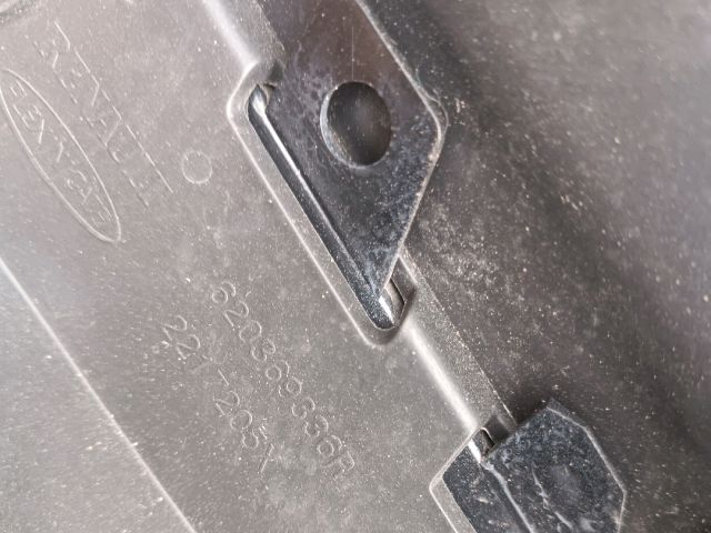 bontott RENAULT ZOE Első Lökhárító Tartó Felső