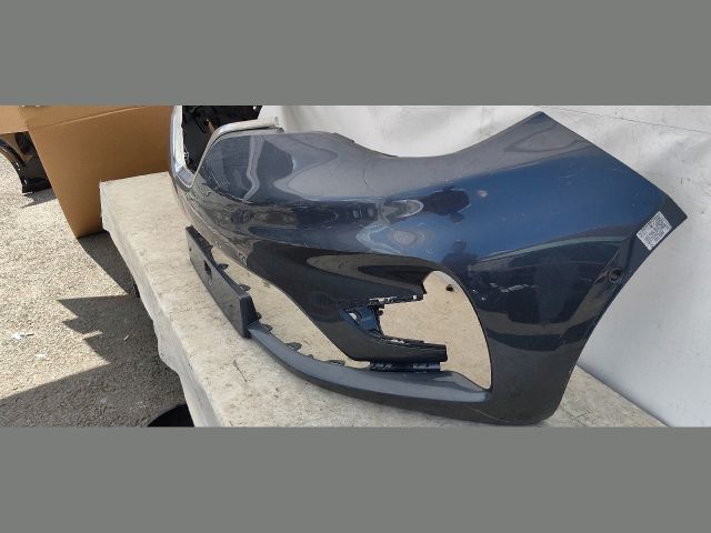 bontott RENAULT ZOE Első Lökhárító (Üresen)