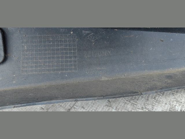 bontott RENAULT ZOE Első Lökhárító (Üresen)