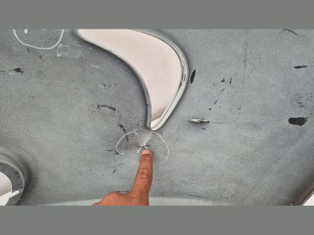 bontott RENAULT ZOE Első Lökhárító (Üresen)