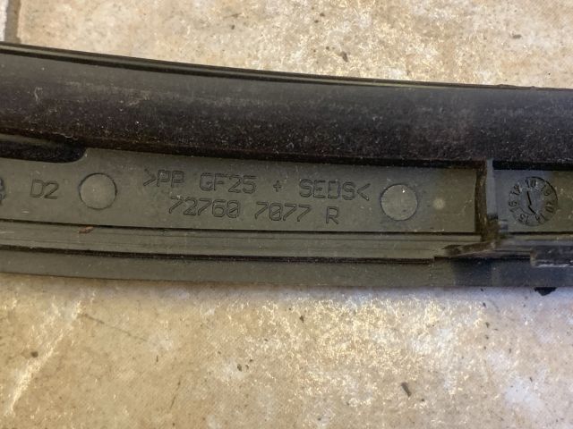 bontott RENAULT ZOE Első Szélvédő Jobb Díszléc