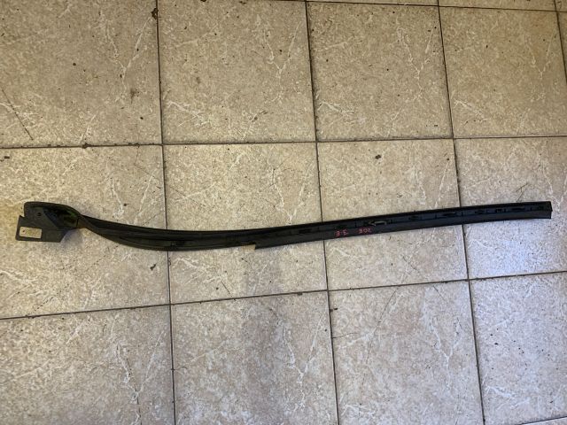 bontott RENAULT ZOE Első Szélvédő Jobb Díszléc