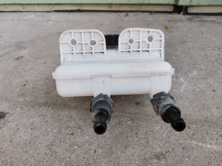 bontott RENAULT ZOE Fékfolyadék Tartály