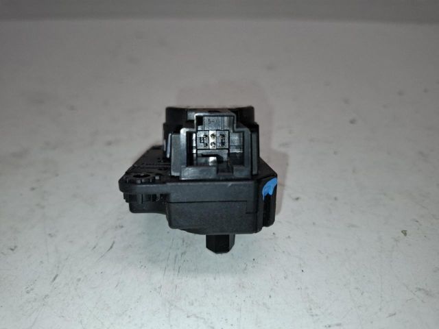 bontott RENAULT ZOE Fűtés Állító Motor