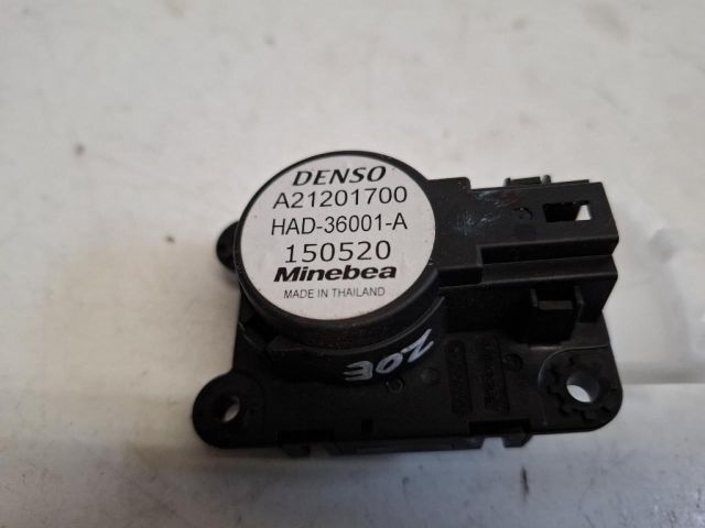 bontott RENAULT ZOE Fűtés Állító Motor