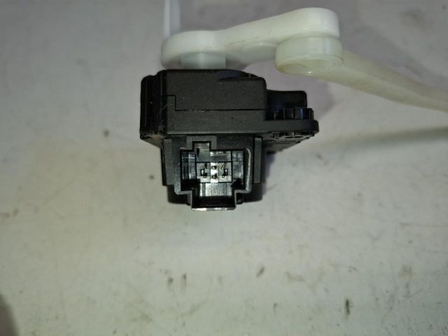 bontott RENAULT ZOE Fűtés Állító Motor