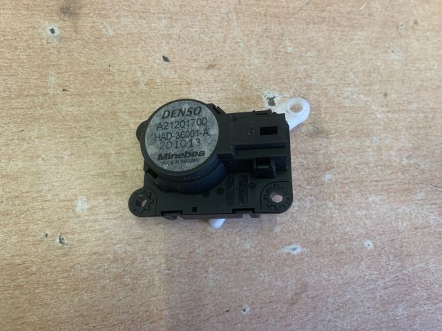 bontott RENAULT ZOE Fűtés Állító Motor