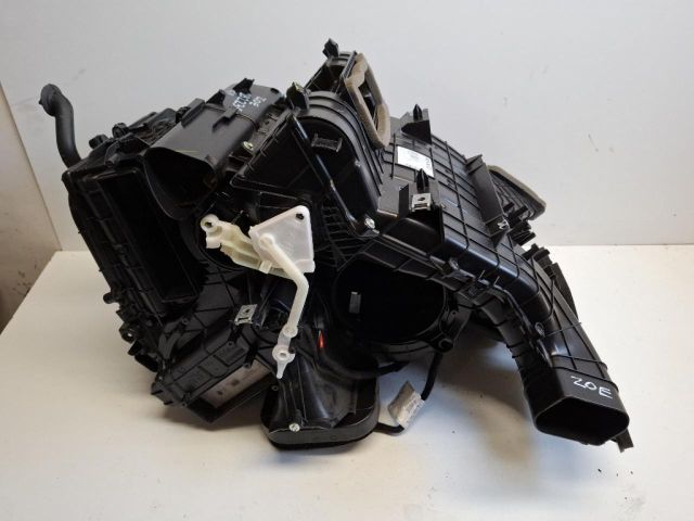 bontott RENAULT ZOE Fűtés Box