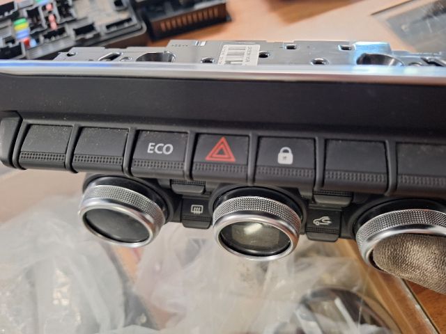 bontott RENAULT ZOE Fűtéskapcsoló (digit klímás)