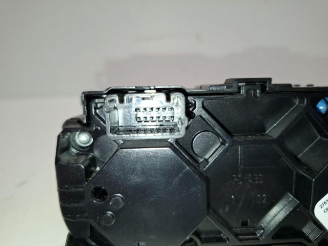 bontott RENAULT ZOE Fűtéskapcsoló