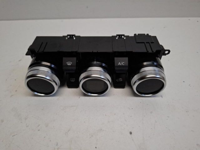 bontott RENAULT ZOE Fűtéskapcsoló