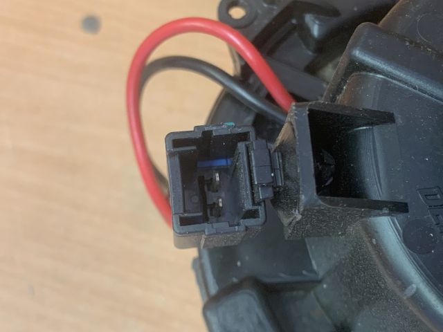 bontott RENAULT ZOE Fűtőmotor (Klímás)