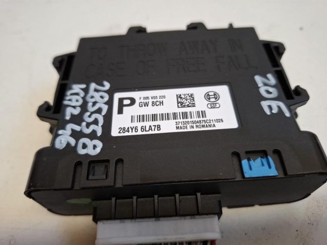 bontott RENAULT ZOE Gateway Elektronika