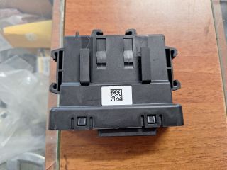 bontott RENAULT ZOE Gateway Elektronika